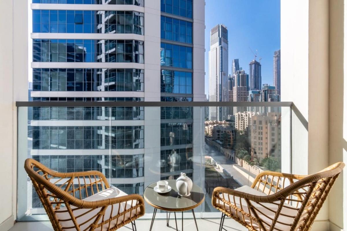 Silkhaus Design 1Bdr With Burj Khalifa View In New Tower Dubai Exterior foto